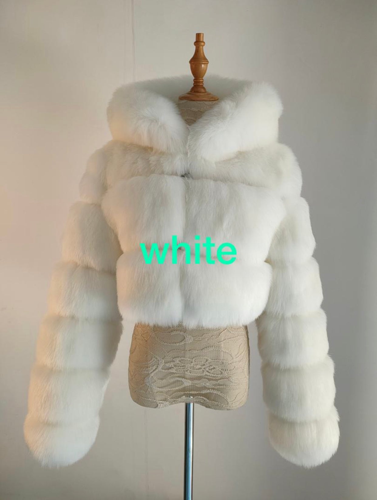 Cropped faux fur coats