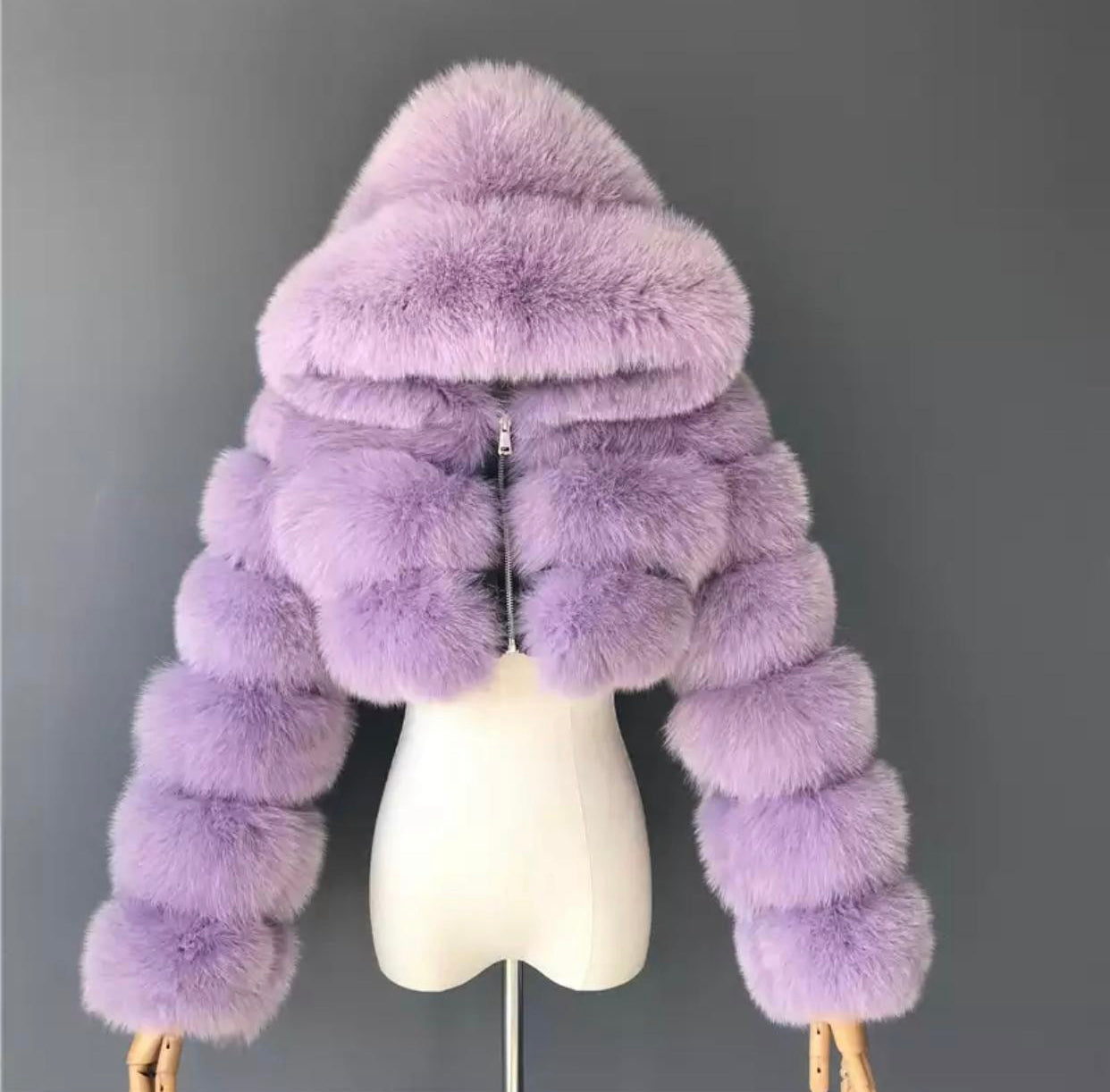 Cropped faux fur coats
